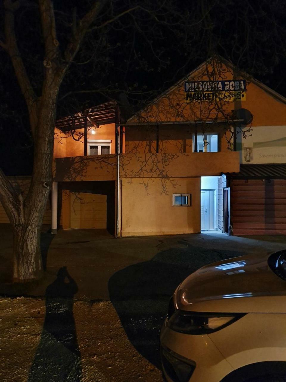 Apartman Markovic Bosanski Samac Εξωτερικό φωτογραφία